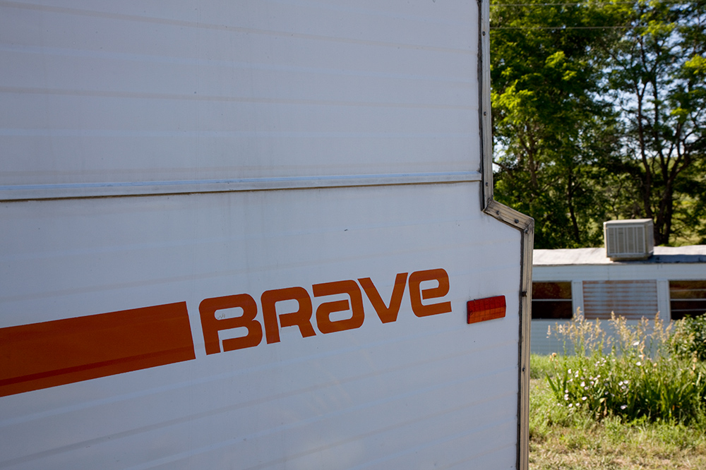 BRAVE W